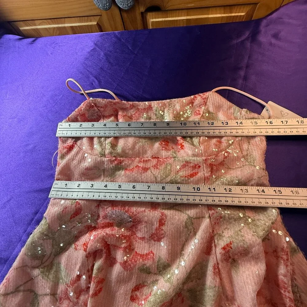 NEW 📌Windsor Makenna Floral Sequin Open Lace Up Back Mini Cocktail Dress - Picture 13 of 16